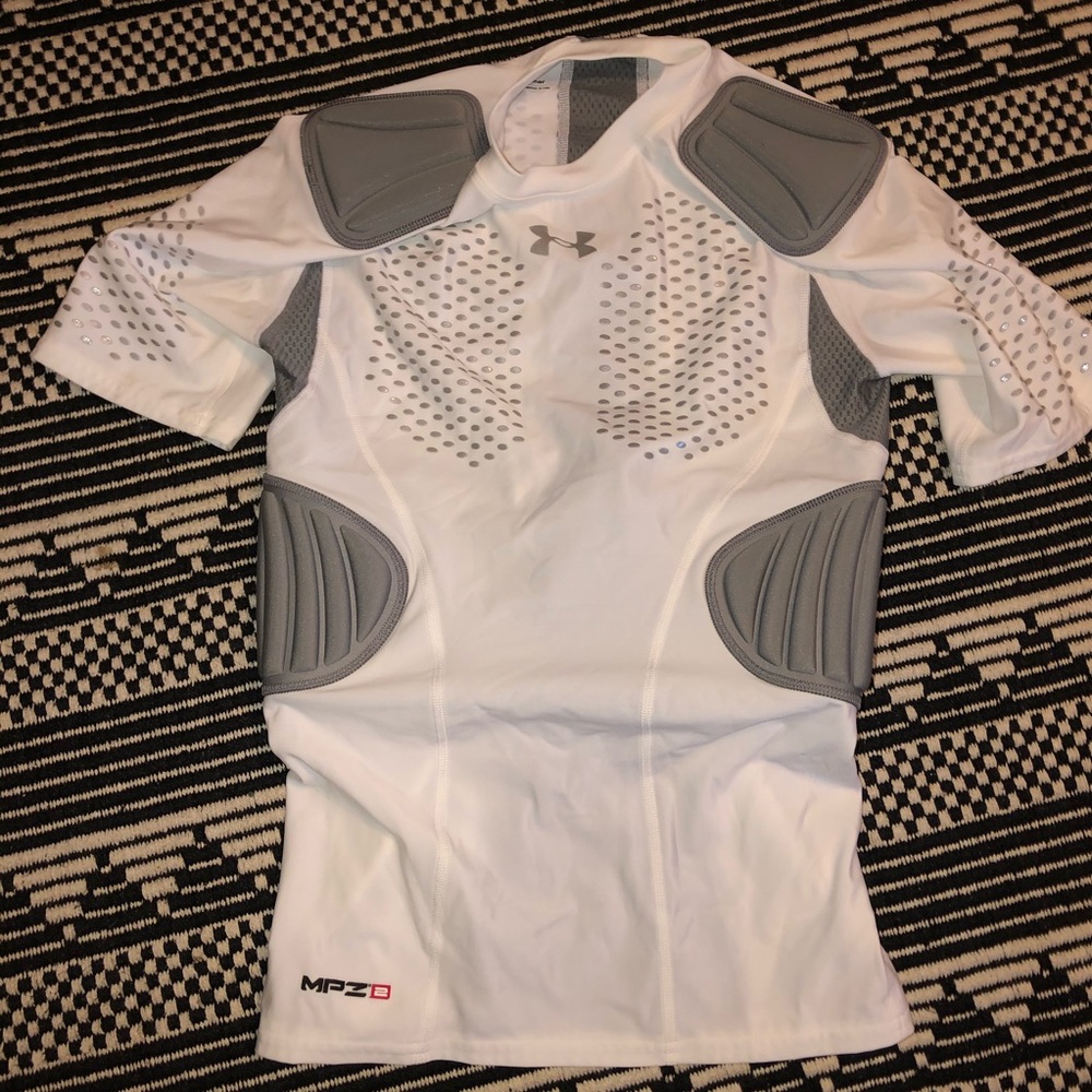 Under Armour Heat Gear padded Football Shirt (boy)